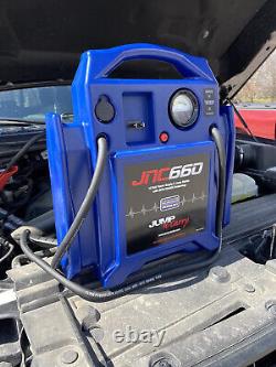 Clore Automotive Jump-N-Carry JNC660 1700 Peak Amp 12 Volt Jump Starter Blue