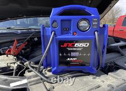 Clore Automotive Jump N Carry JNC 660 1700 Peak Amp 12 Volt Jump Starter