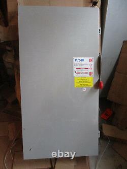 Eaton DH325NGK, 400 Amp, 240 Volt, 3P, Fusible Disconnect NEW-S
