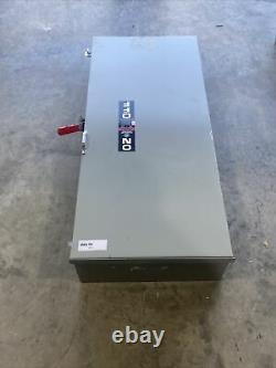 TG3225R GE 400 Amp 240 Volt Safety Disconnect New With Scratches Max HP 100
